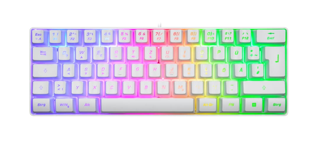Weiße Tastatur mit regenbogenfarben beleuchteten Tasten, auf weißer Oberfläche.
