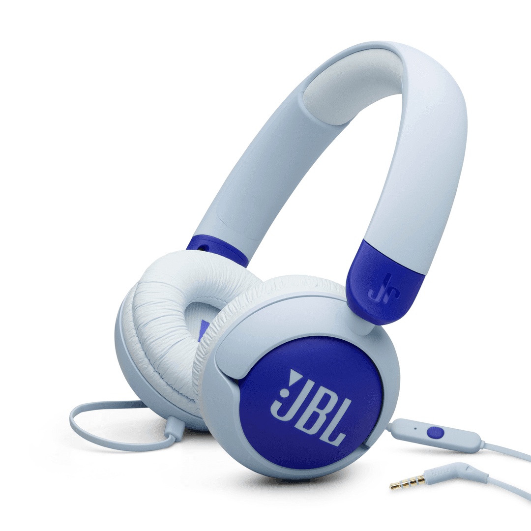 Hellblaue und lila JBL Jr Kopfhörer. Sie haben ein Kabel und ein Mikrofon.