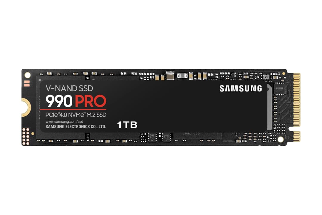 Schwarze Samsung 990 PRO SSD mit dem Text '990 PRO' und '1TB'.