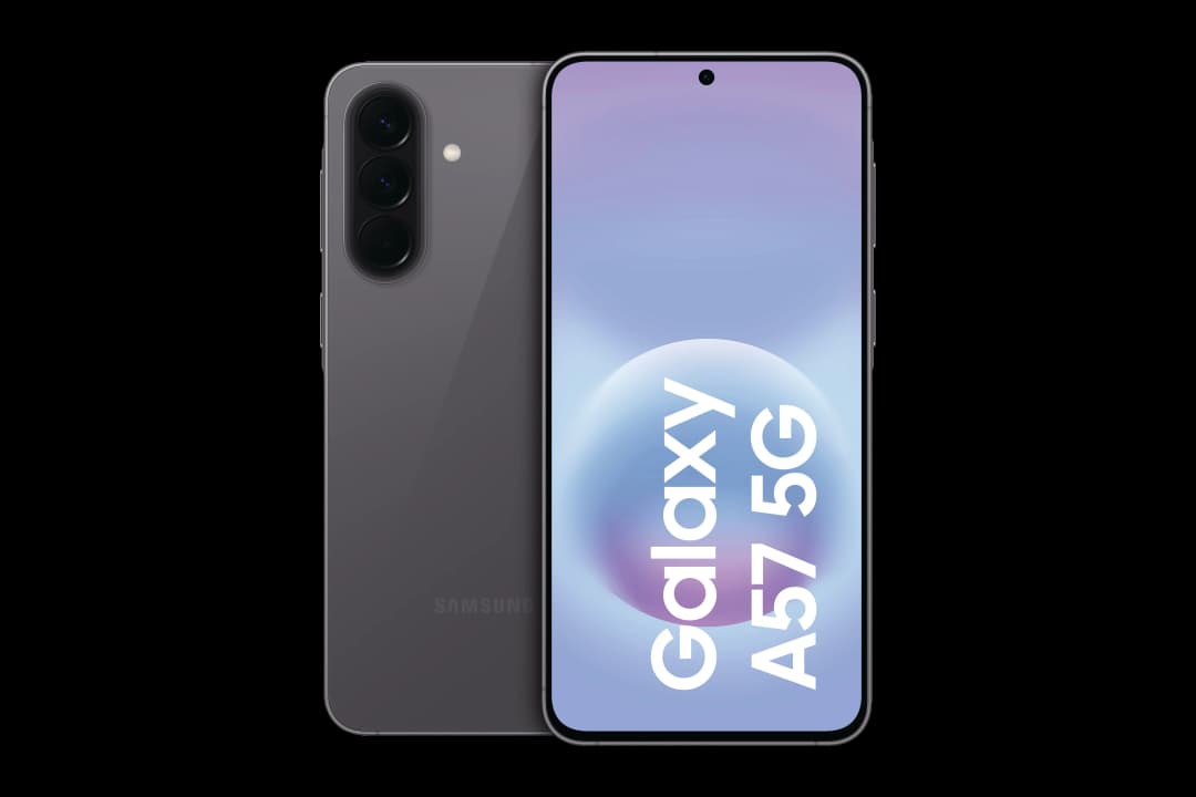 Graues Samsung Galaxy A57 5G mit drei Kameras auf der Rückseite und Vollbildanzeige.