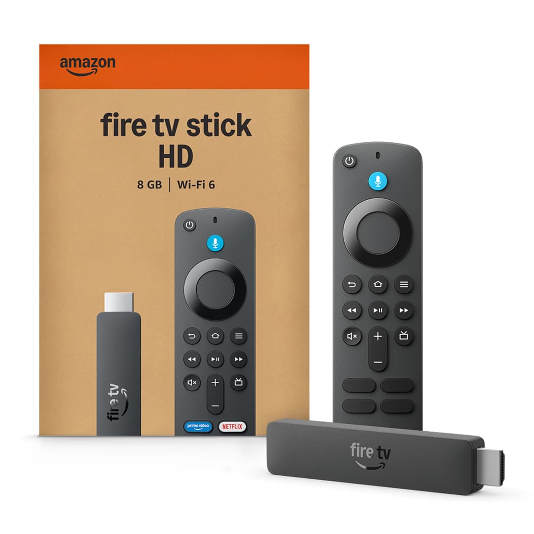 Amazon Fire TV Stick HD mit Fernbedienung und Verpackung.