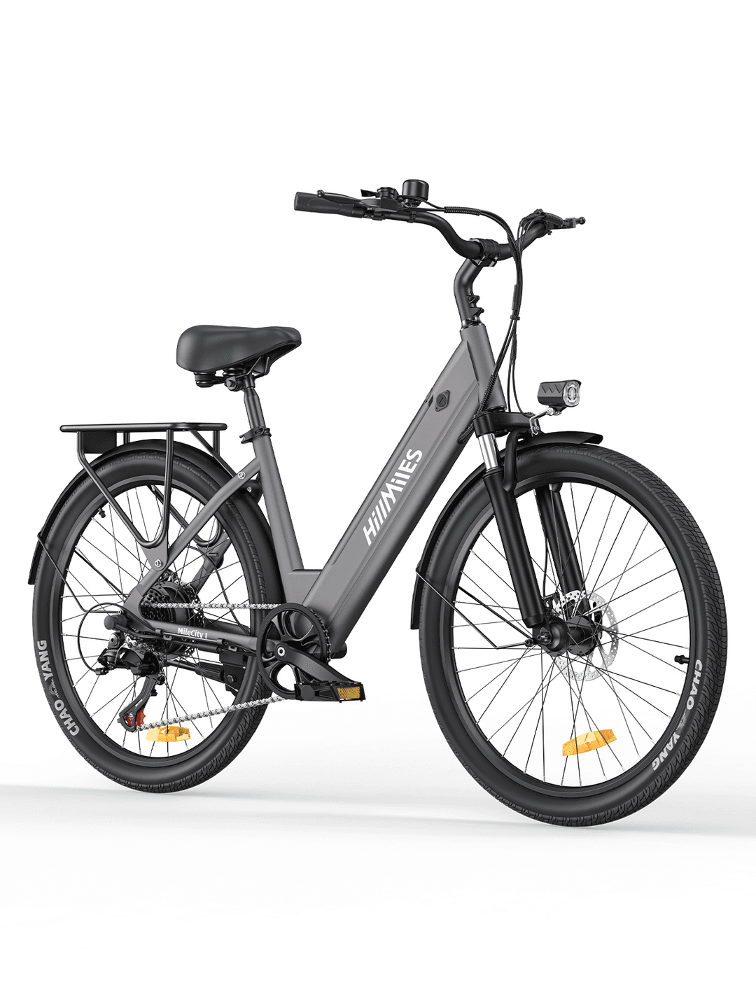 Graues Elektrofahrrad mit schwarzen Reifen, auf weißem Hintergrund.
