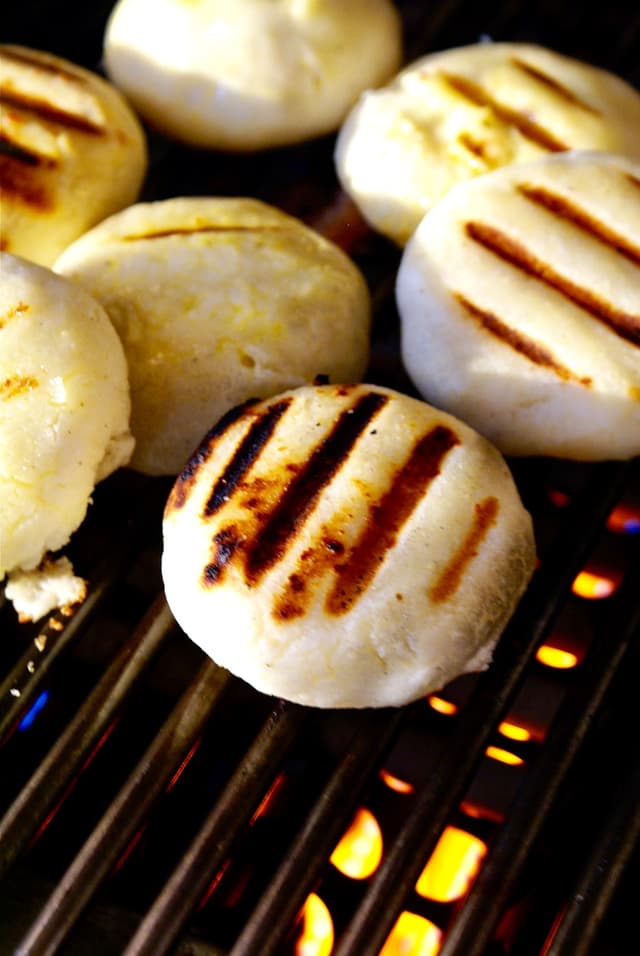 Maismond mit Bohnen von Arepa Atelier